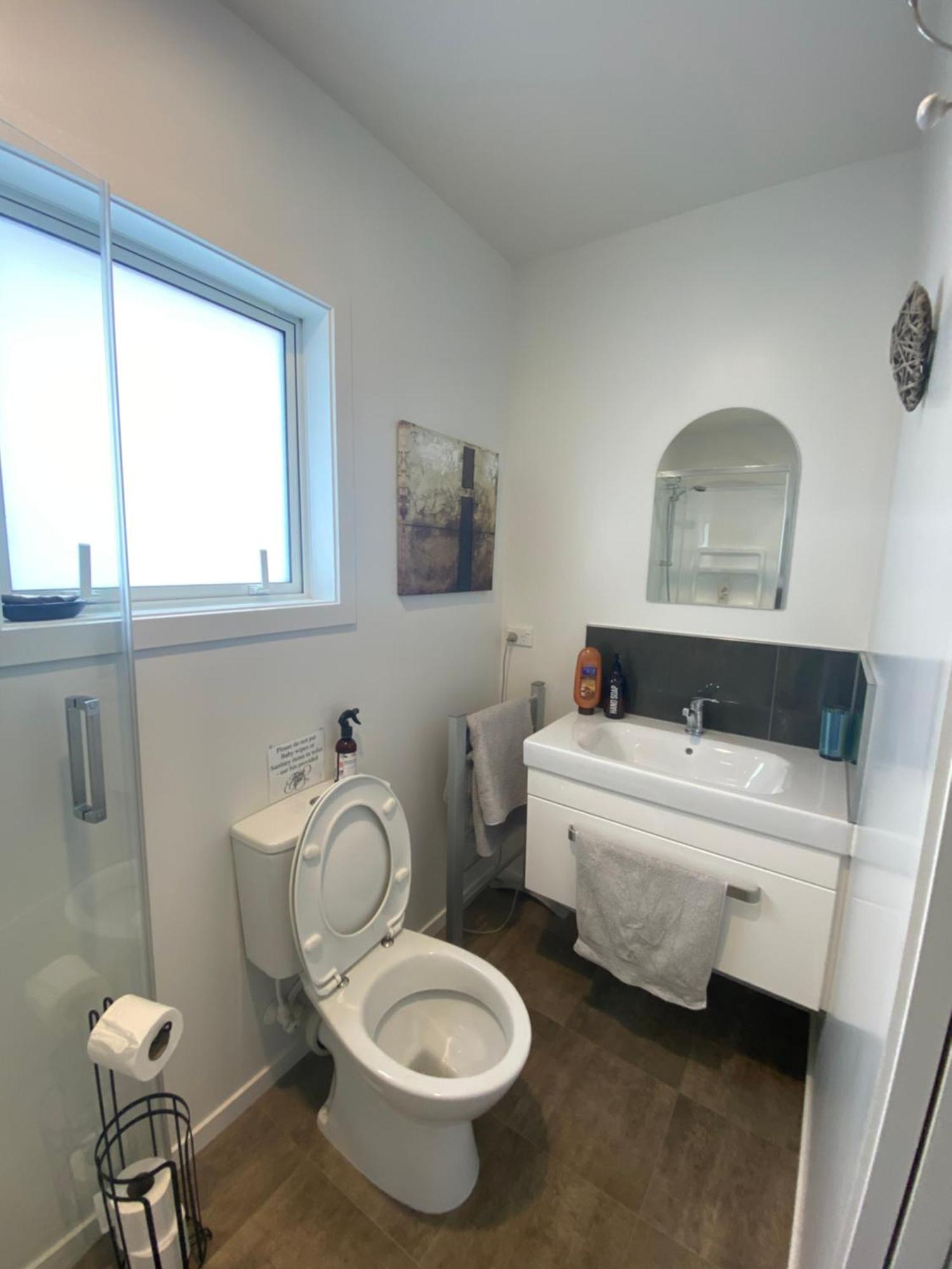 Aratahi Cottages Carterton Bagian luar foto